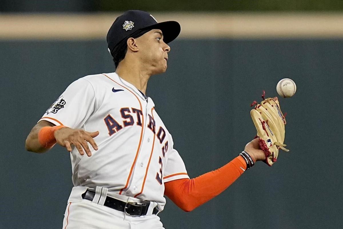 Astros' Peña, Tucker, Phillies' Realmuto win Gold Gloves - The San Diego  Union-Tribune