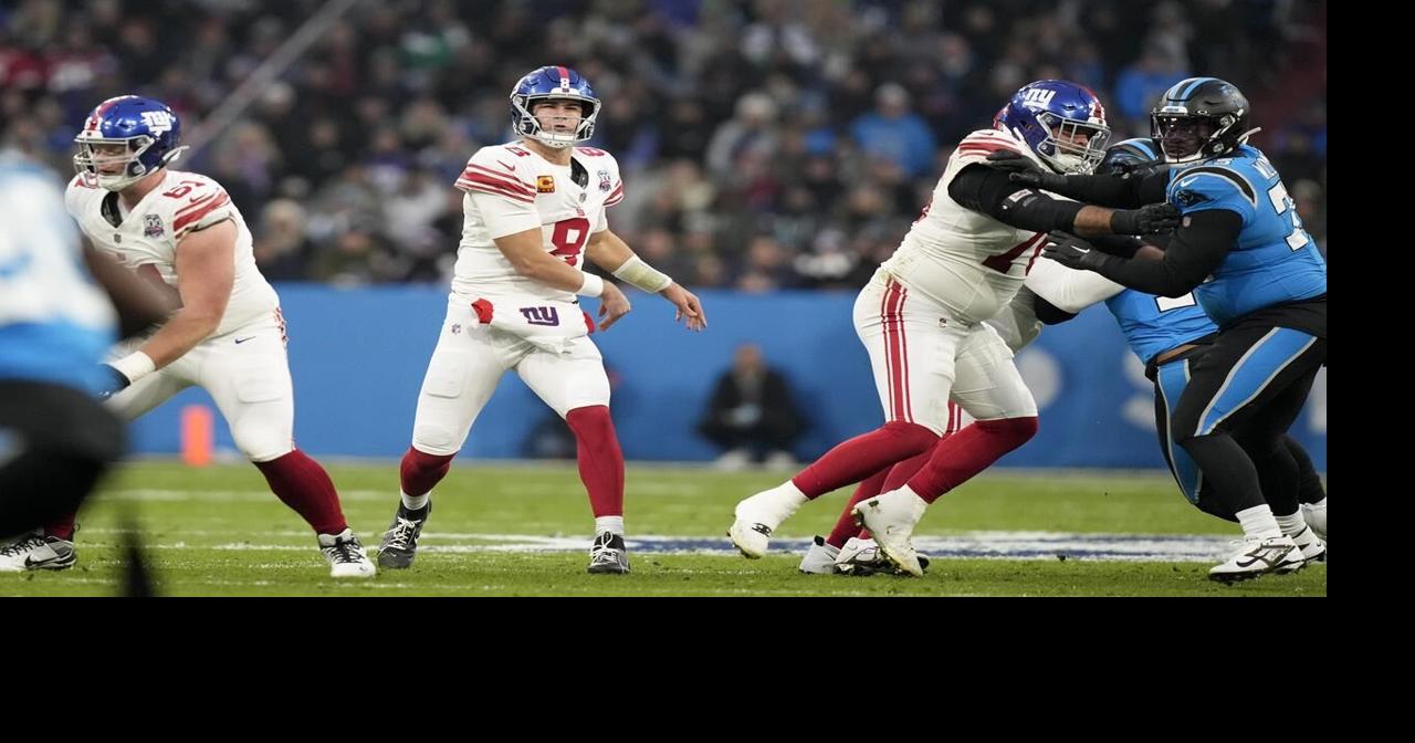 Daniel Jones joins the Vikings in learning and support mode for now in his fresh start