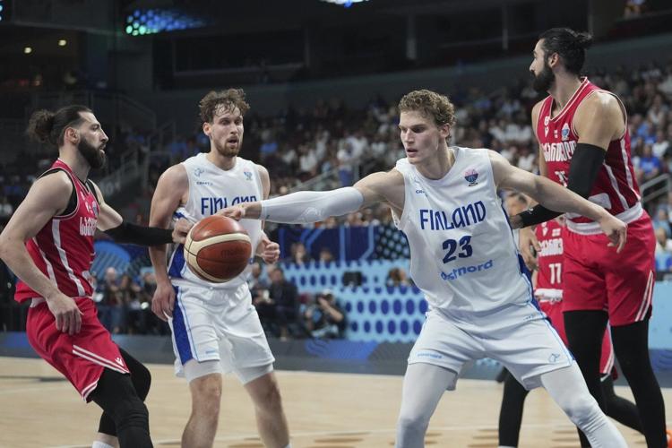 Finland holds off Georgia 93-79 to reach EuroBasket semifinals for the first time