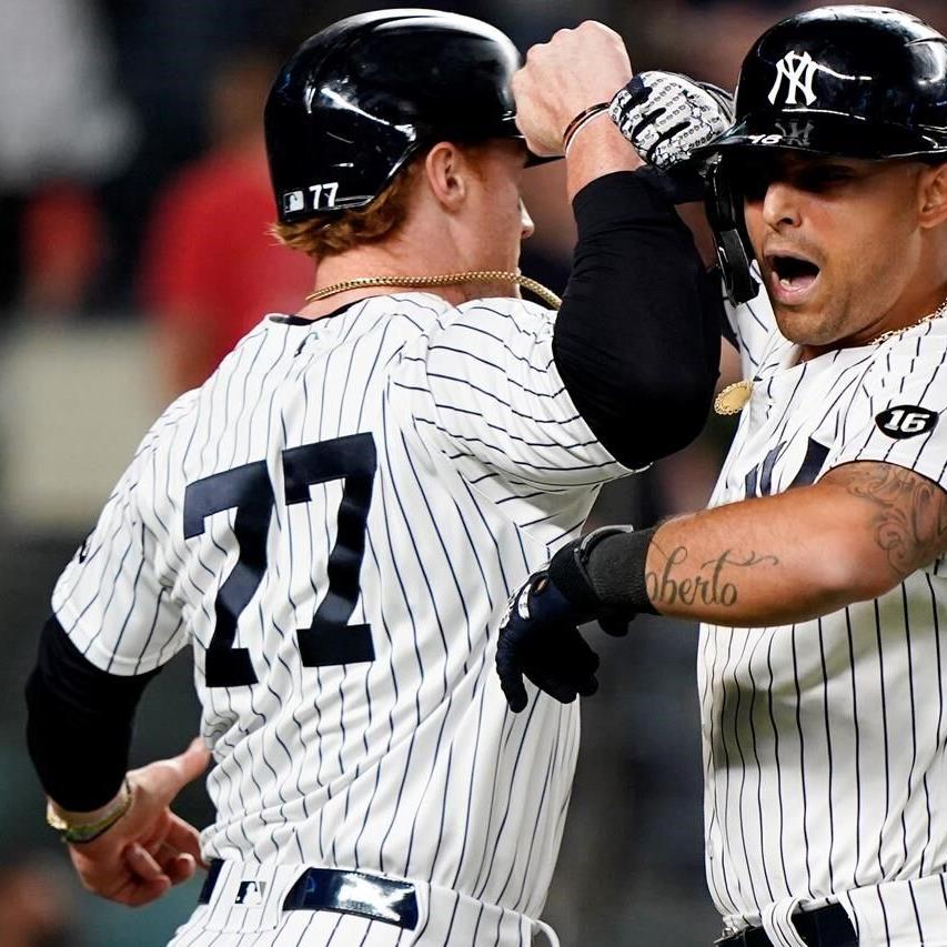 Sánchez, Voit take Yankees over Royals 6-5 in thriller