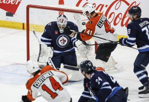Couturier, Cates' three-point efforts lead Flyers in 7-1 thumping of Jets