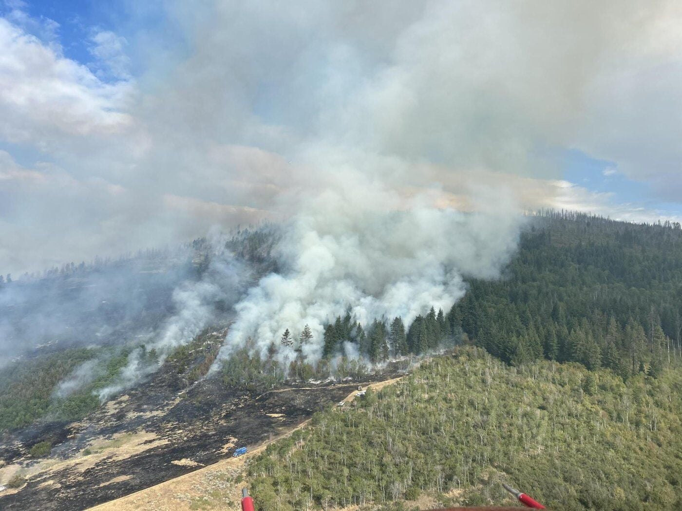 Bradley Creek wildfire forces B.C. evacuations as residents describe fleeing; man watches his home of 31 years burn