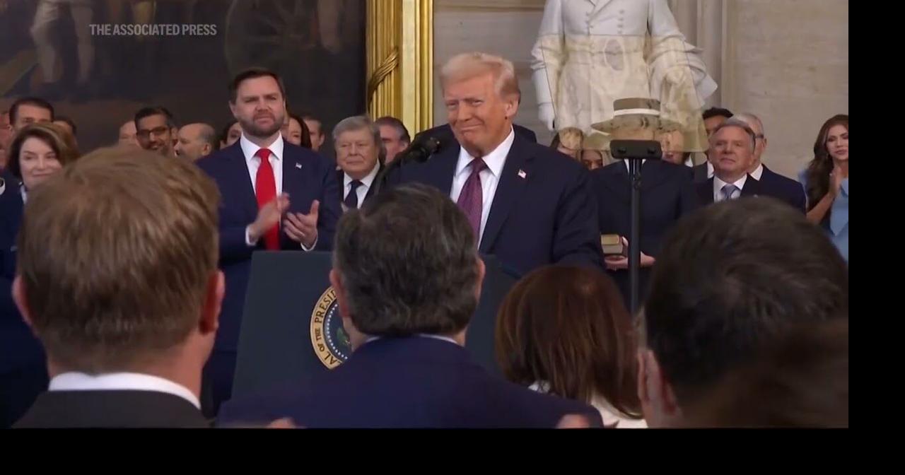 Trump fires heads of TSA, Coast Guard and guts key aviation safety(09)