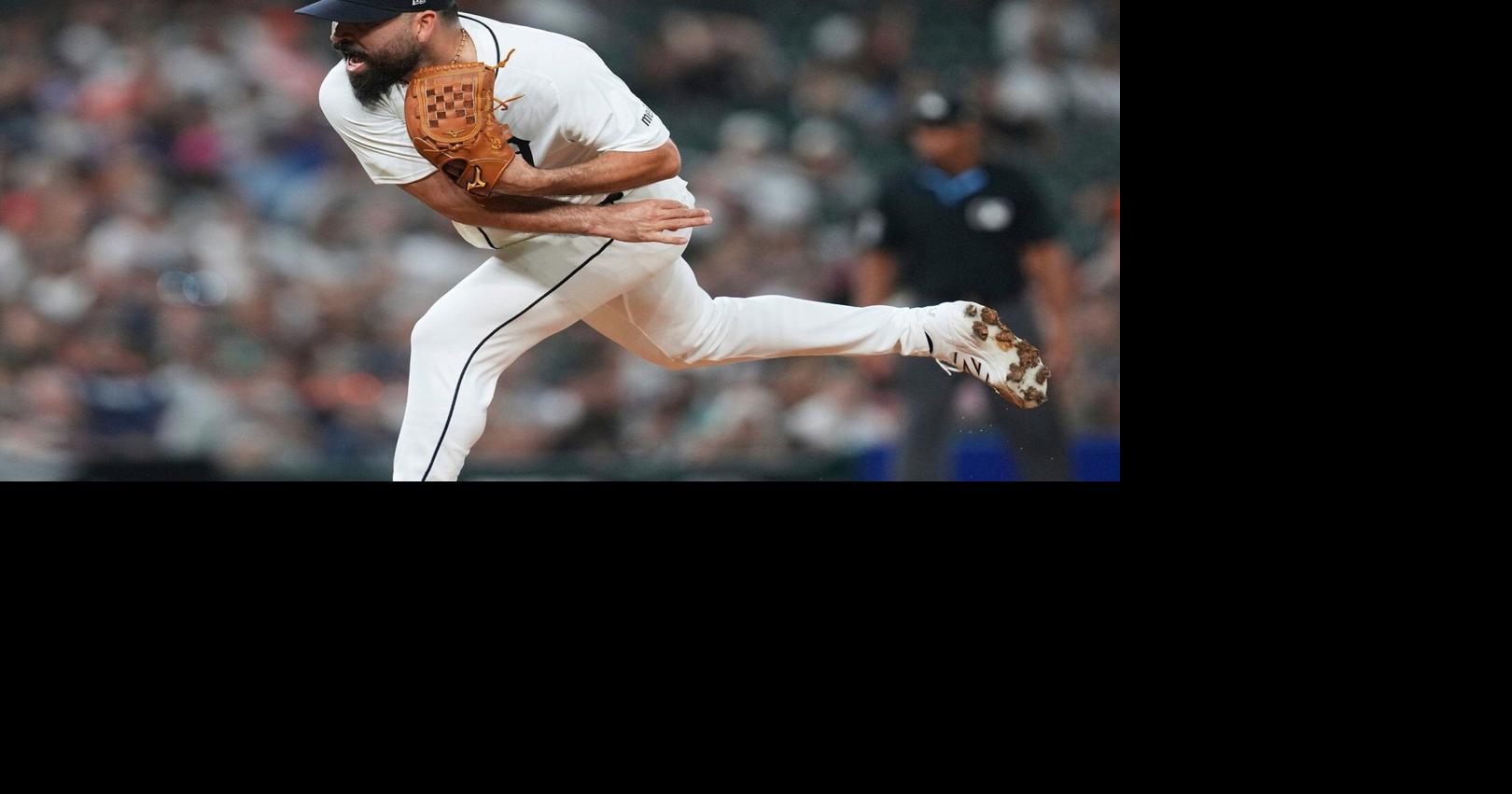 Pitcher José Urquidy and Pittsburgh Pirates agree to $1.5 million, 1-year contract