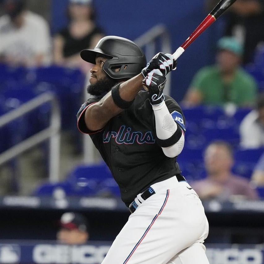 Marlins' Eury Pérez allows 2 runs, strikes out 7 in debut: 20-year-old's  stuff lives up to the hype - The Athletic