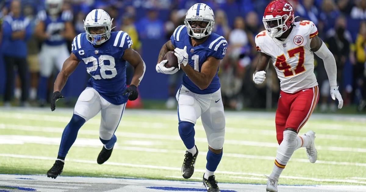 NFL rushing champs vie for crown in Titans-Colts clash