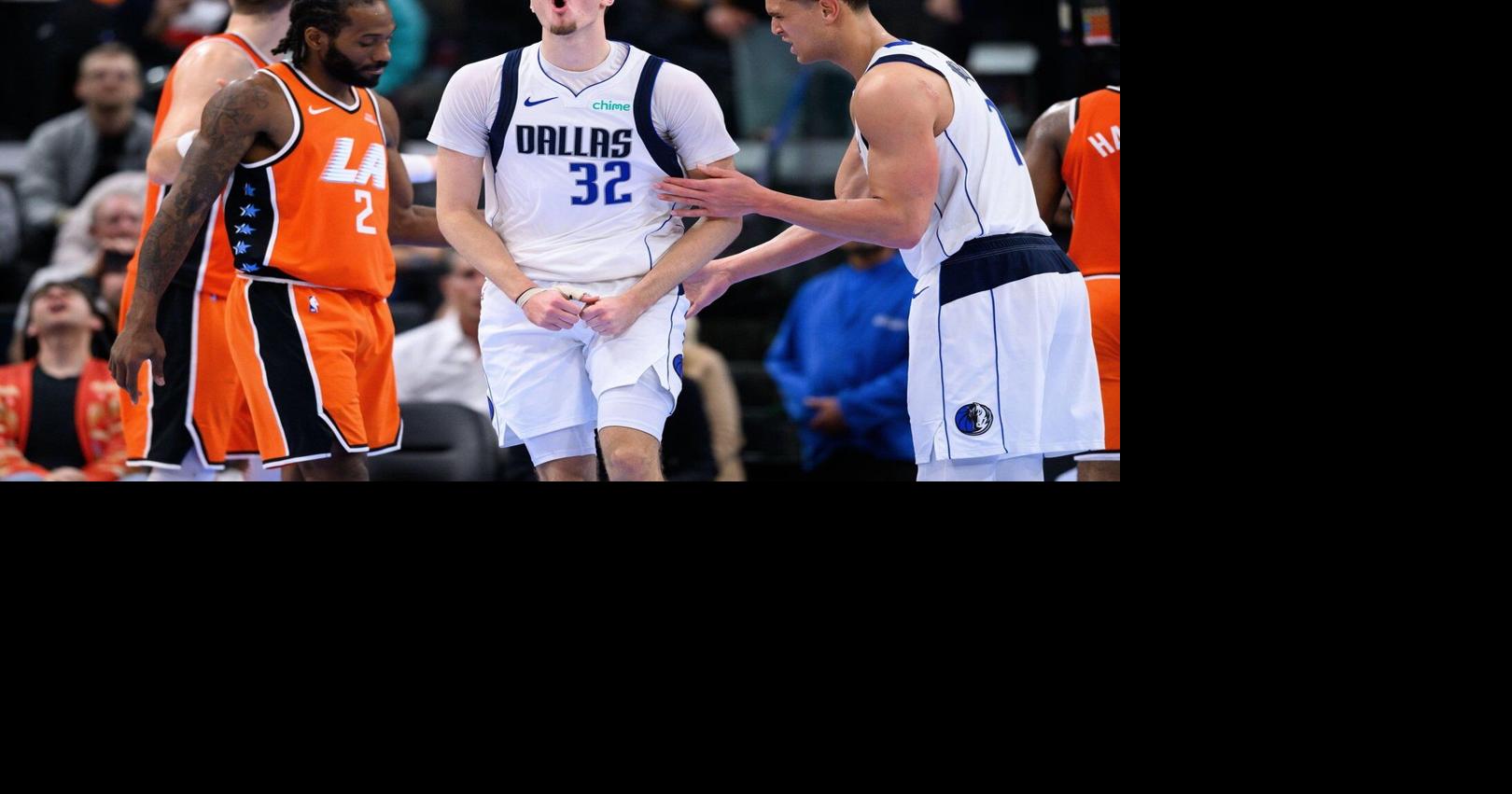 Flagg scores season-high 35 and Thompson rallies Mavericks past Clippers 114-110