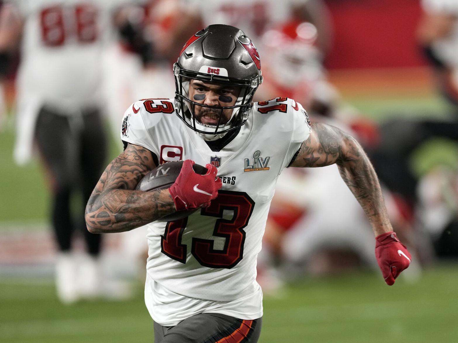 mike evans player props