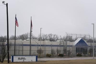 Tennessee town considers deal to turn closed prison into immigration detention facility