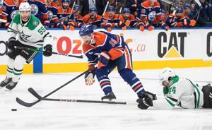 Oilers winger Zach Hyman 'most likely done' for the playoffs after Game 4 injury