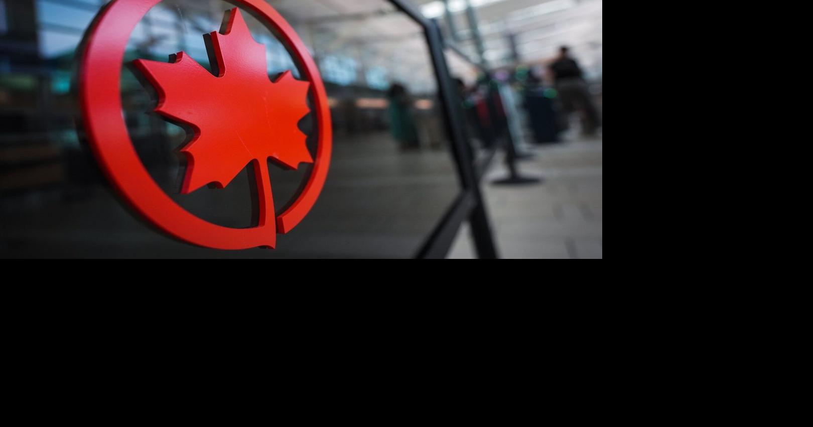 Air Canada flight collides with vehicle at New York's Laguardia Airport