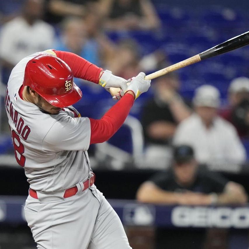 Cardinals Score Game-Winning Run on Marlins Error - The New York Times