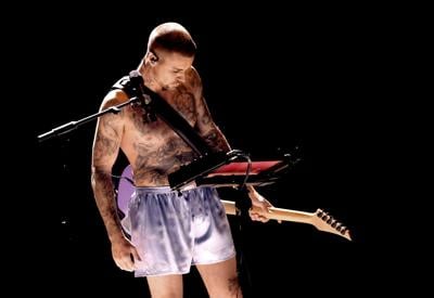 grammys-justin-bieber-wide.JPG