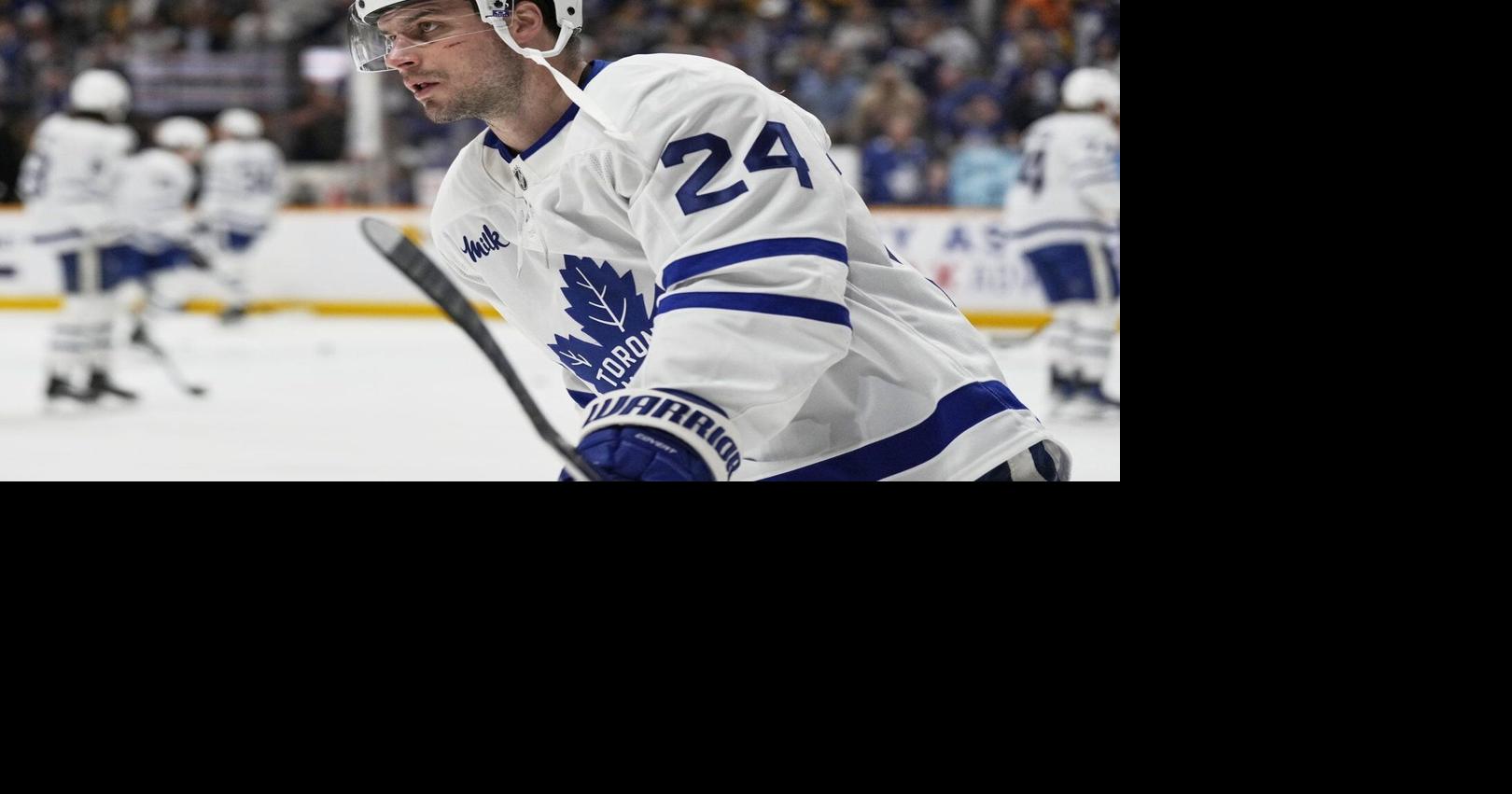 Laughton's four-point night helps Leafs to 7-2 win over Habs in NHL pre-season action