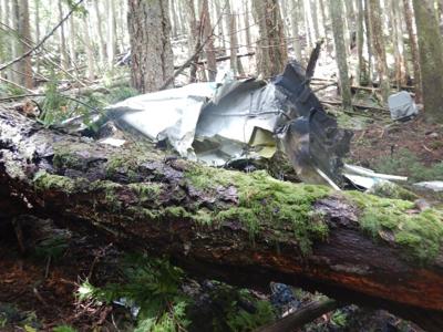 Low ceiling, mountainous terrain may have played role in Squamish, B.C., crash: TSB