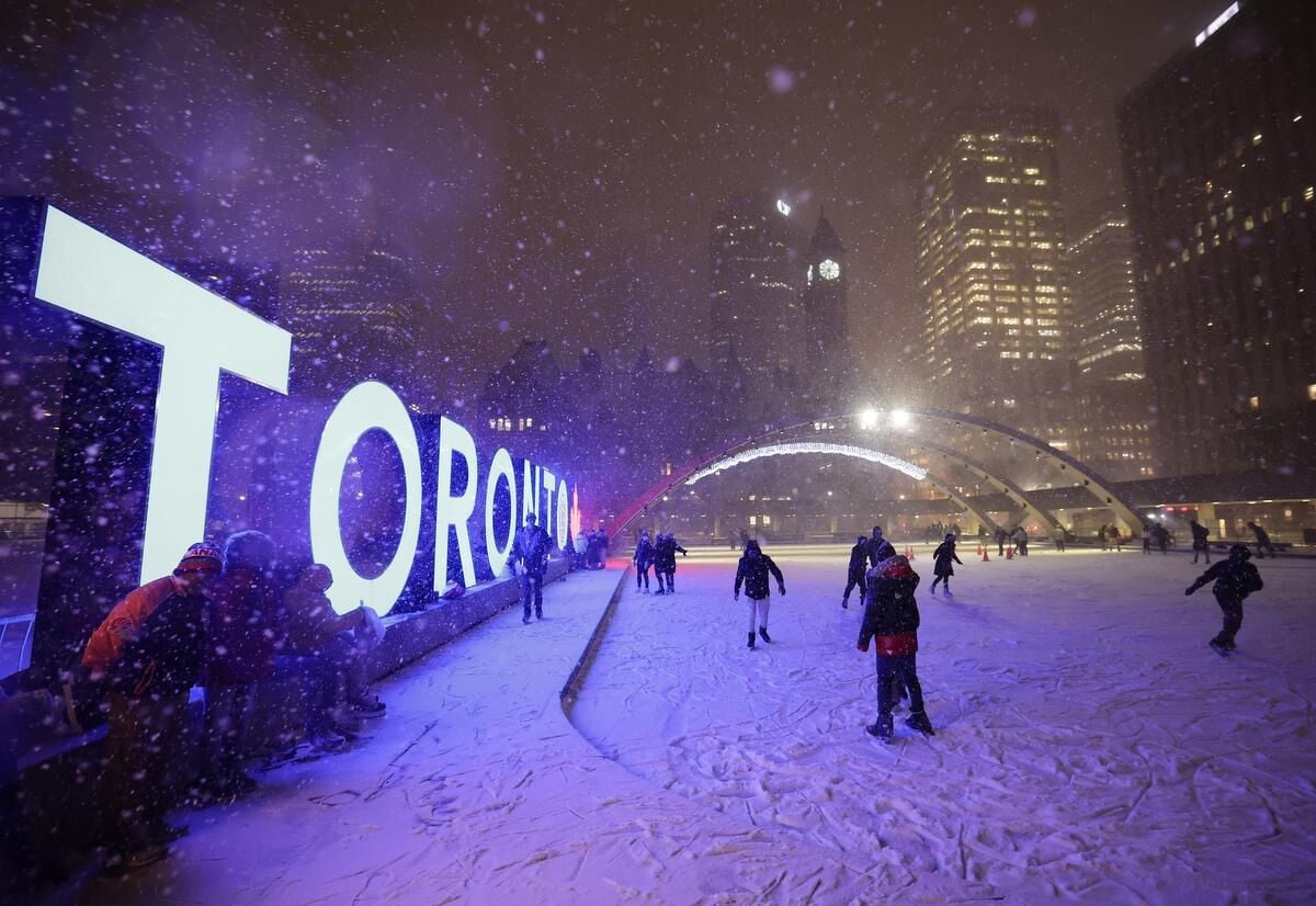 Wet, driving squalls and 'thundersnow' hit the GTA in an expected 11