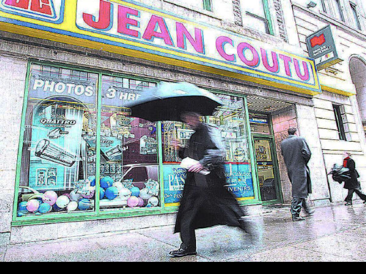 Higher expenses cut into Jean Coutu's profit