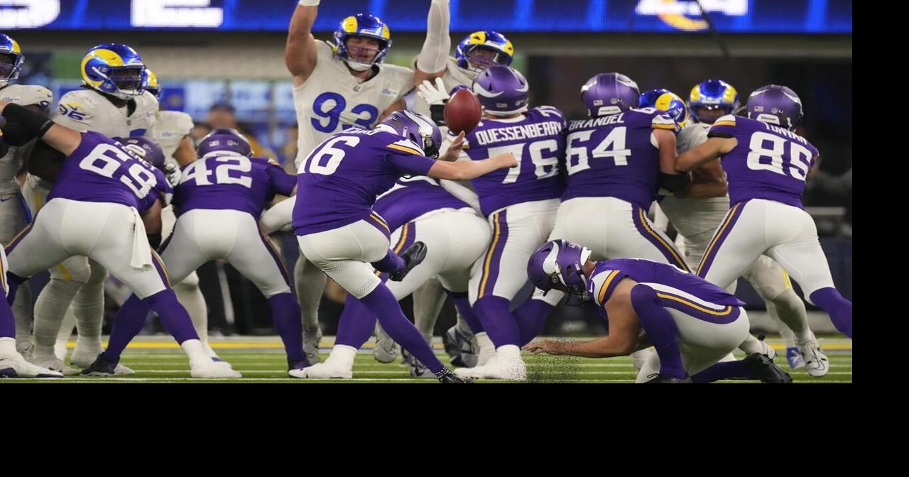 Vikings lose All-Pro long snapper DePaola for at least a month, might need a sub for kicker Reichard