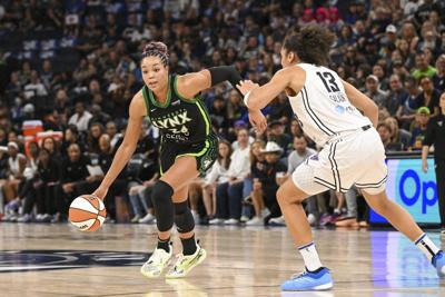 Collier puts up 20 points in Game 1 and Lynx cruise past Valkyries 101-72