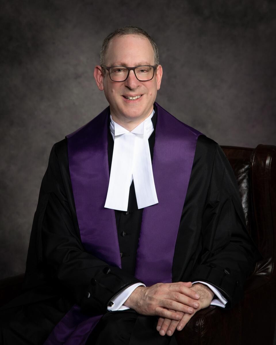 Why do Canadian judges wear robes?  Provincial Court of British Columbia