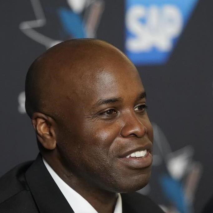 Sharks Hire Mike Grier as N.H.L.'s First Black General Manager - The New  York Times