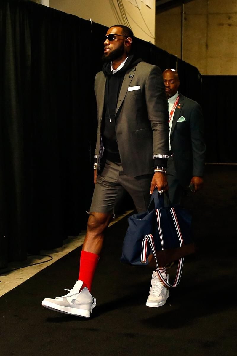 LeBron James arrives at NBA Finals Game 1 in tailored shorts and suit coat  