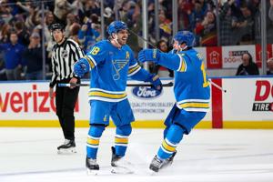 Robert Thomas scores with 9 seconds left in OT as the Blues beat the Oilers 3-2