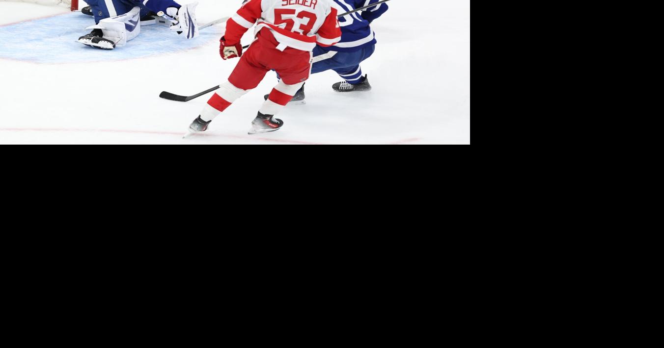 Maple Leafs vs. Red Wings: Toronto suffers season series sweep and loses Oliver Ekman-Larsson