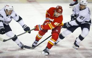 Parekh scores winner as Flames beat Kings 3-1