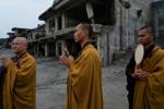 Nepal holds a day of mourning after floods kill 1,300