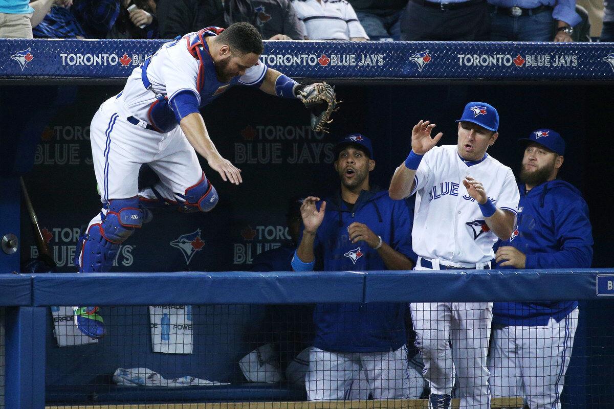 Canadian tattoo artist inks Toronto skyline on Blue Jays pitcher