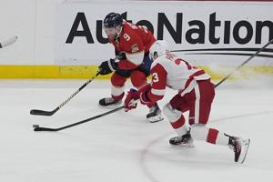 Dylan Larkin scores in overtime, Detroit Red Wings beat Florida Panthers 3-2