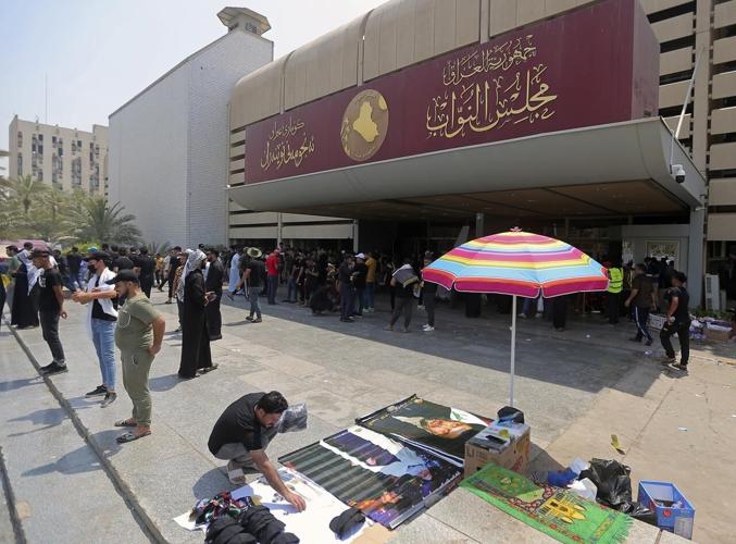 Followers of cleric told to withdraw from Iraq’s parliament