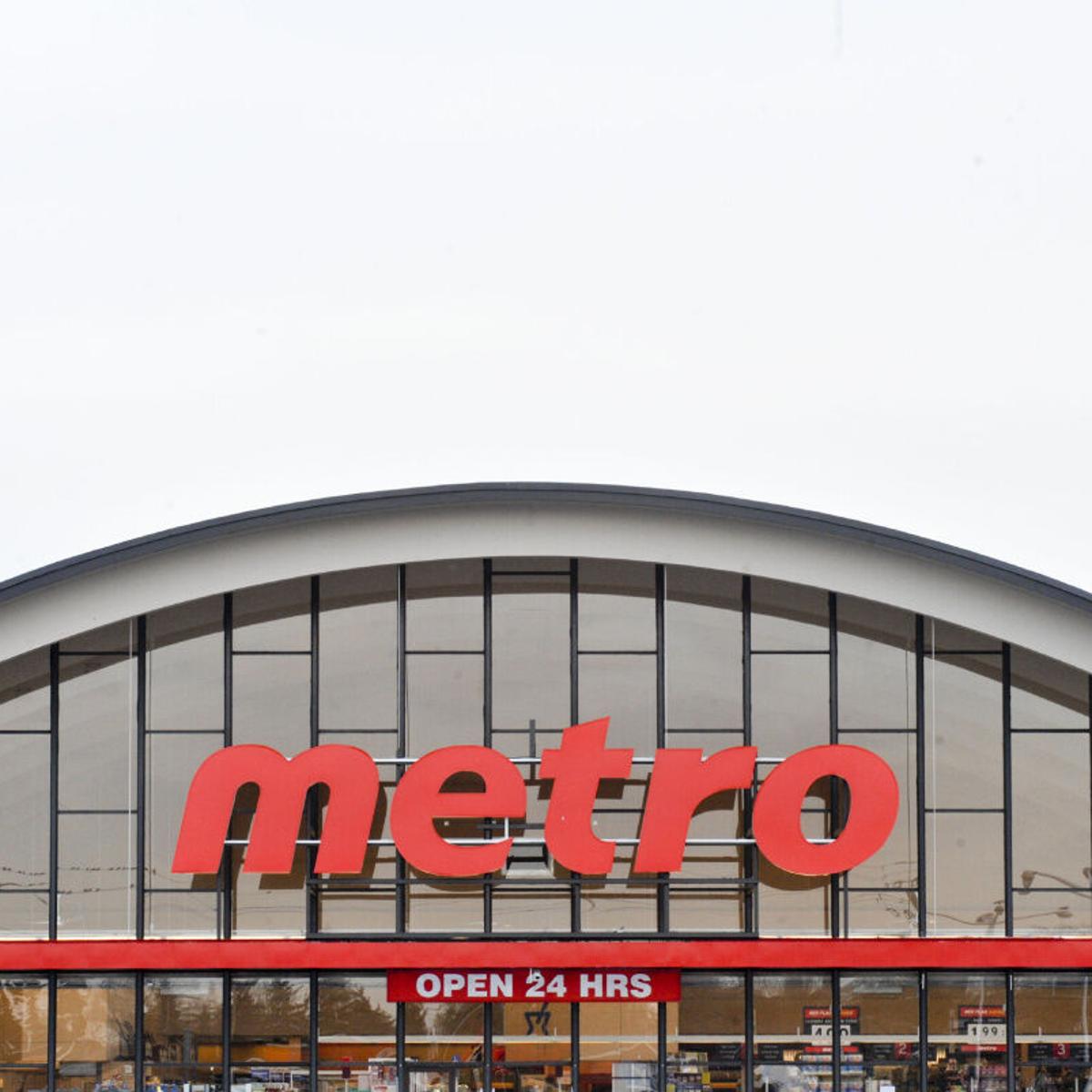 Metro grocery chain looking at automation to offset higher Ontario minimum wage Metro grocery chain looking at automation to offset higher Ontario minimum wage