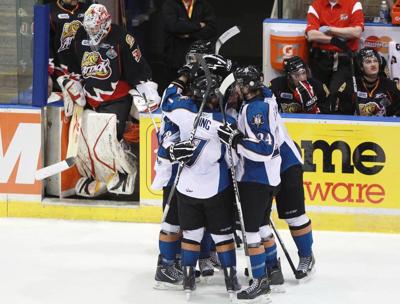 Winnipeg Ice hang on to take Game 1 of WHL Championship Final