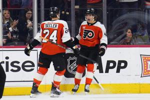 Trevor Zegras scores 2 goals and Flyers slip past Isles 4-3 in a shootout