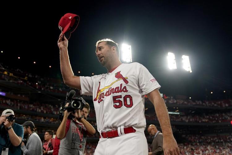 Adam Wainwright's struggles reach poignant new low in Cardinals