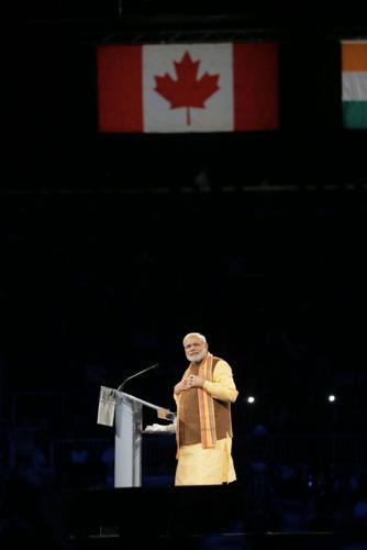 Indian PM Modi gets superstar’s welcome in Toronto