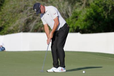 Gary Woodland surges to a 3-shot lead at the Houston Open, shortly after revealing PTSD diagnosis