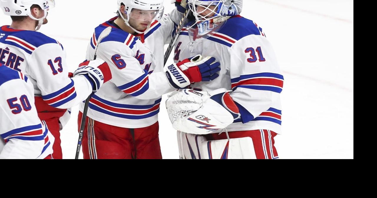 Fox leads Rangers to 3-2 victory over Sabres