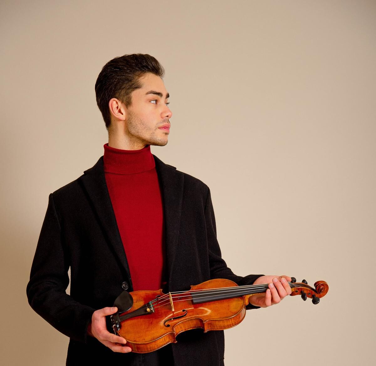 It felt like I had lost an arm.' Classical violinist grateful