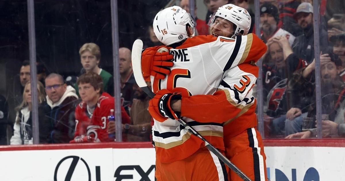Cutter Gauthier scores twice, including in OT, to lift the Ducks over the Hurricanes 3-2