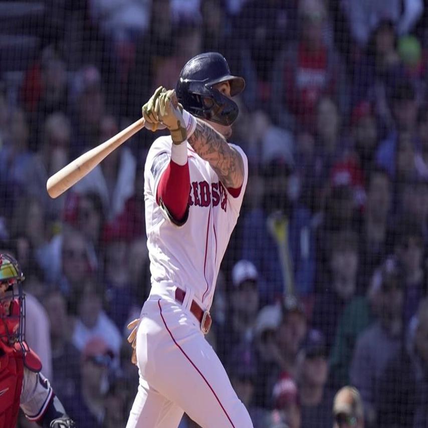 Duran leads Red Sox past Twins; Maeda takes liner off ankle
