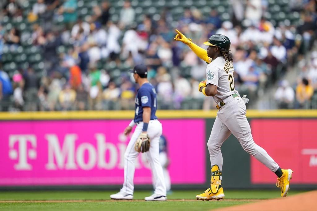 Mariners close out August with 21 wins after rallying past Oakland - The  Columbian