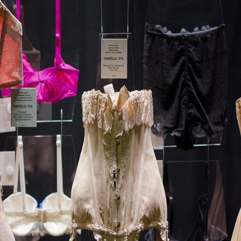 Underwear: corset timeline 1900s  Fashion and Decor: A Cultural History