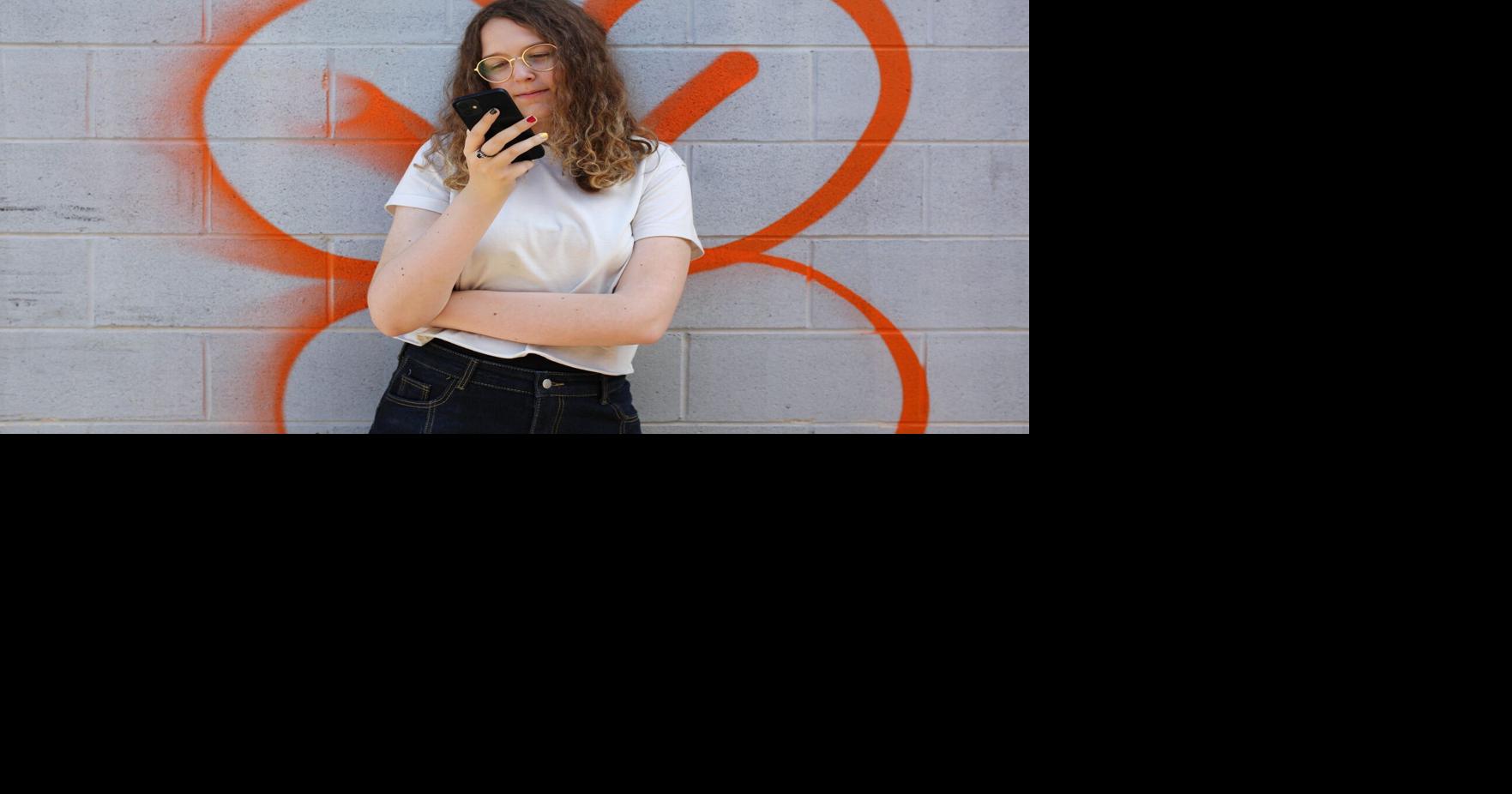 5 Toronto teens tell us why Canada's new social media ban won't work