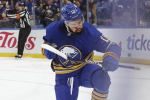 Thompson scores go-ahead goal, and Sabres end season-opening 3-game skid with 5-2 win over Panthers