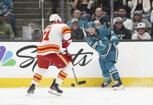 Klapka, Frost help Flames rally in third period to beat Sharks 3-2