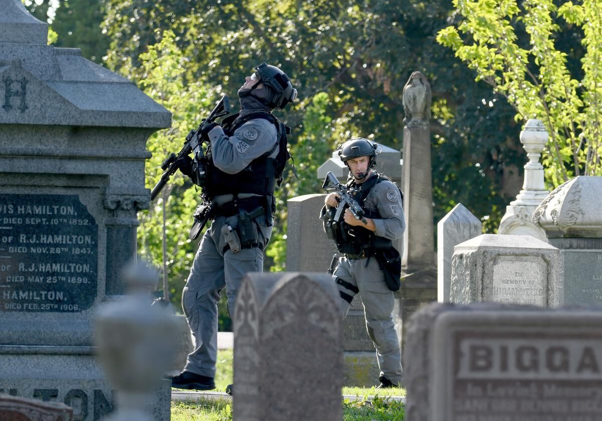 SIU clears officers in killing of gunman who ‘ambushed’ Toronto cop ...