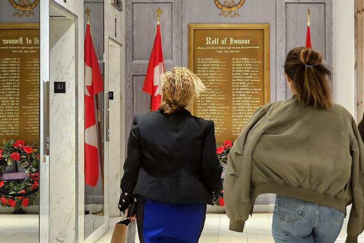Lawyer wants to save war memorials at Hudson's Bay stores in Toronto, Calgary